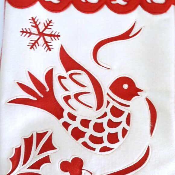 NEW 18.25” FOLK ART OTOMI STYLE EMBROIDERED DOVE CHRISTMAS STOCKING SET OF 4 - Picture 7 of 14